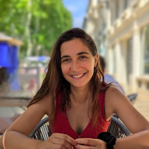 Júlia Elgueta